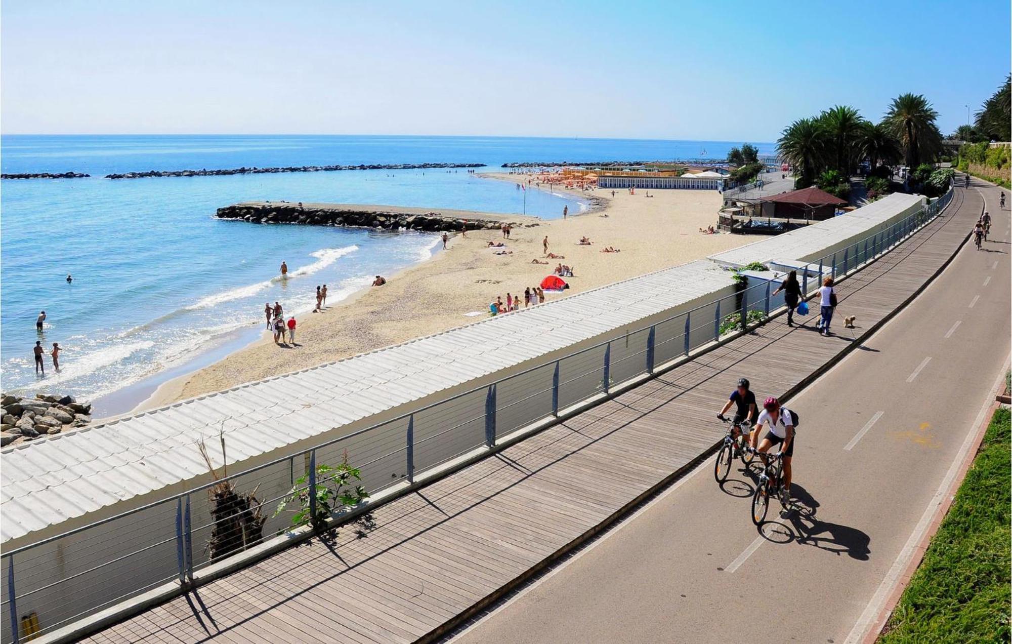 Appartement Casa Delle Rondini à Santo Stefano al Mare Extérieur photo